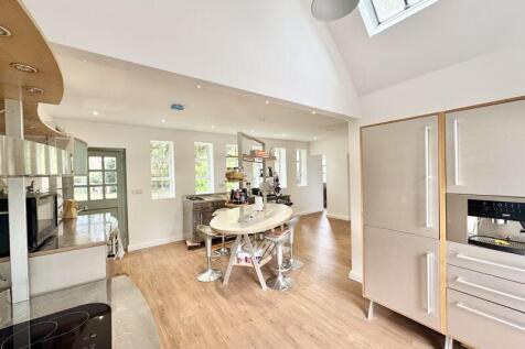 Dining kitchen view