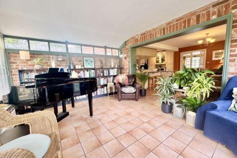 Garden room 