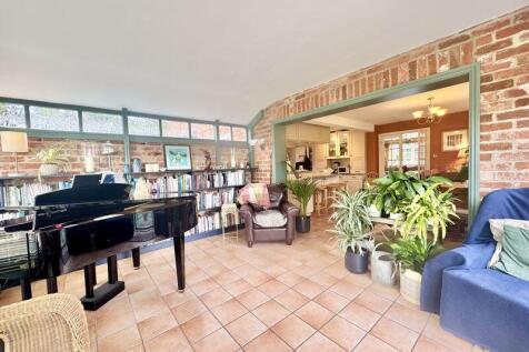 Garden room 