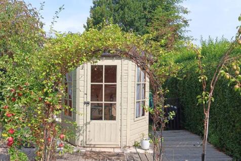 Summerhouse 2