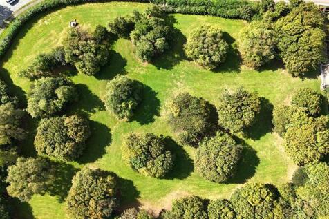 Paddock aerials