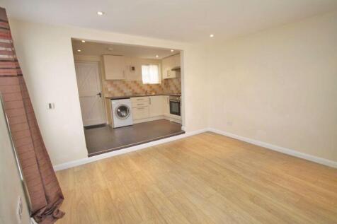 Lounge to kitchen
