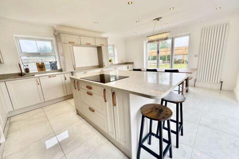 Kitchen 3