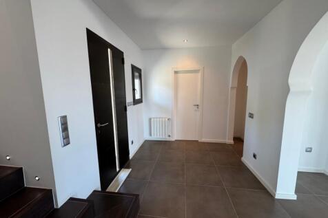 Property Image 83