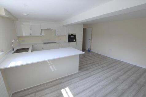 Lounge/Kitchen