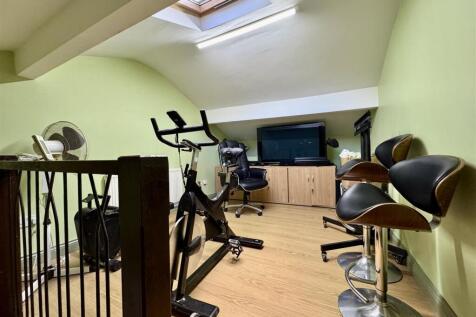 GARAGE WITH MEZZANINE OFFICE/GYM