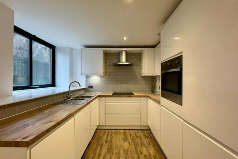 OPEN PLAN LIVING DINING KITCHEN