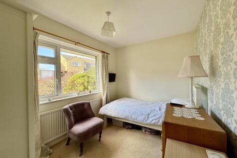 BEDROOM THREE / HOME OFFICE