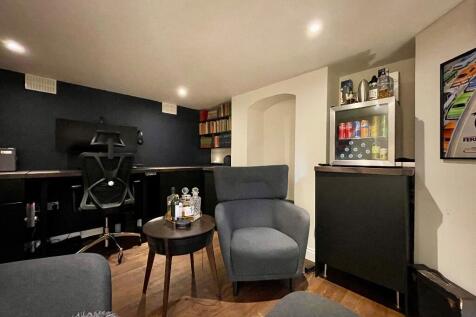 office / TV room