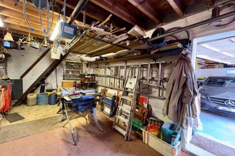 single garage