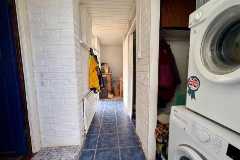 outbuilding utility