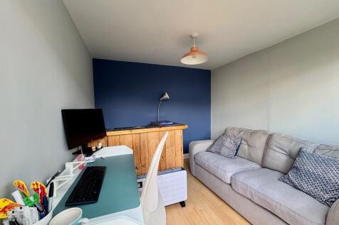 garage / office