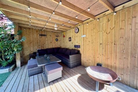 under cover seating
