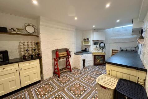 cellar/utility room