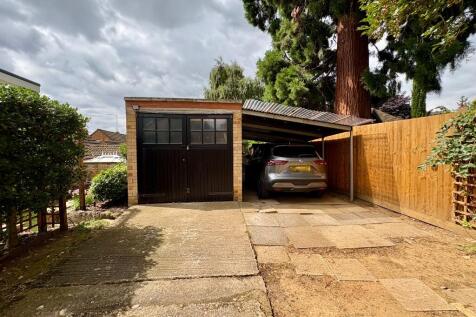 garage &amp; parking