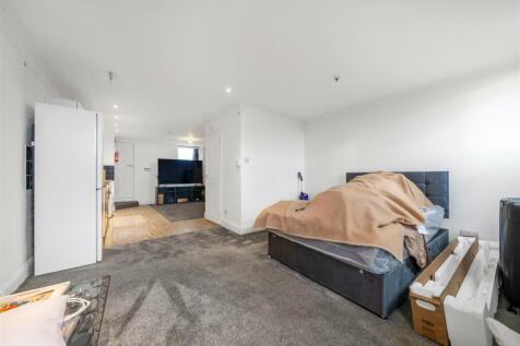 111b Maple Road-6.jpg