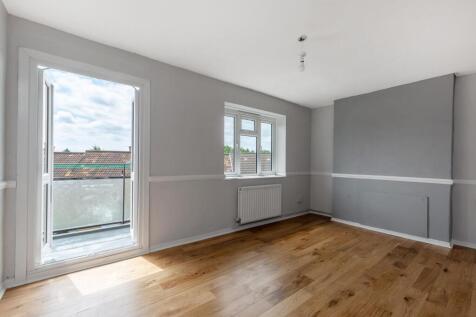 Brooke Lane, SE3 0EB-003.jpg