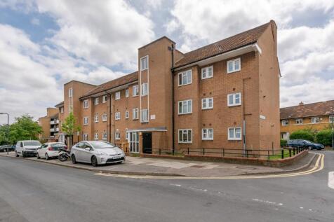 Brooke Lane, SE3 0EB-1.jpg
