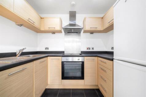 Robinson Court-12.jpg