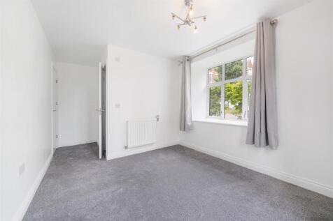 Robinson Court-8.jpg