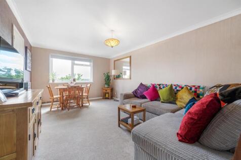 Benwick Court-2.JPG