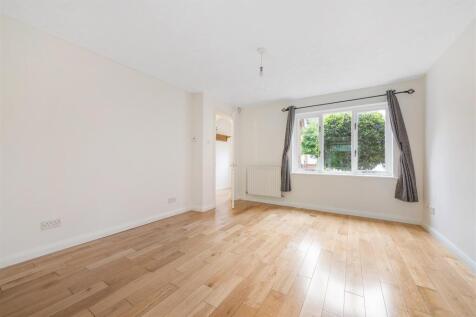 Ridgewell Close-7.JPG