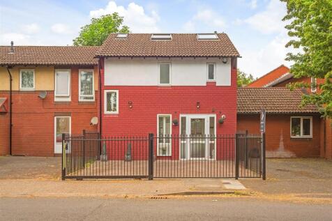 Selby Road-1.JPG