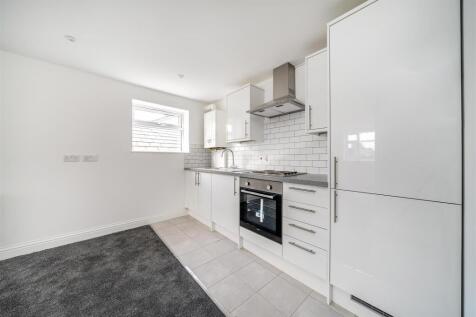 Maple Court-7.JPG