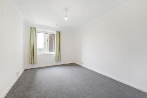 Deverill Court-7.JPG