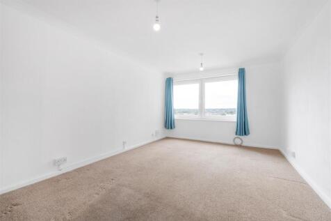 Deverill Court-3.JPG