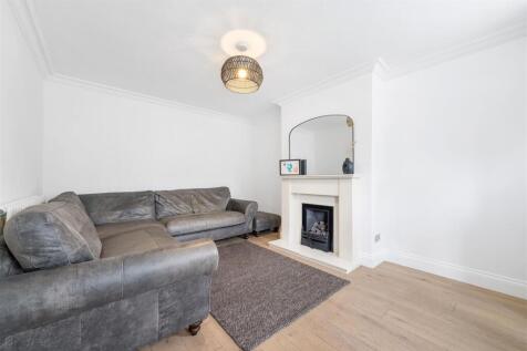 48 Tintagel Road-8.JPG