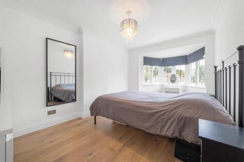 48 Tintagel Road-2.JPG