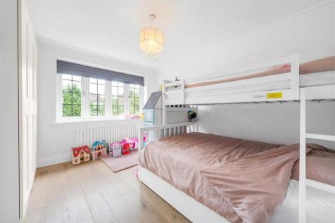 48 Tintagel Road-5.JPG