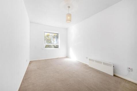 Berkeley Court-2.JPG