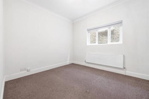 117 Croydon Road-3.JPG