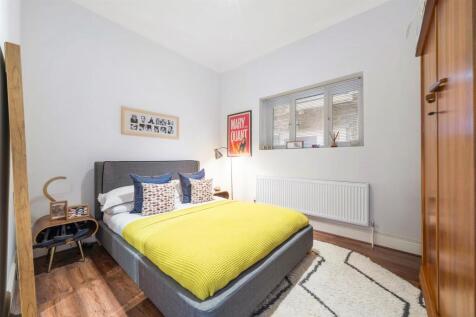 Croydon Road-9.JPG