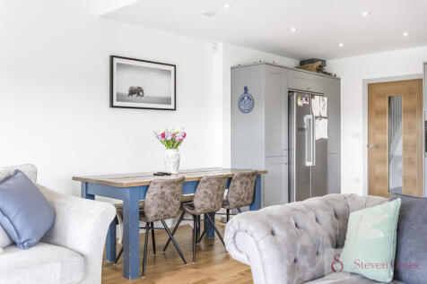 22_48823_watermar...