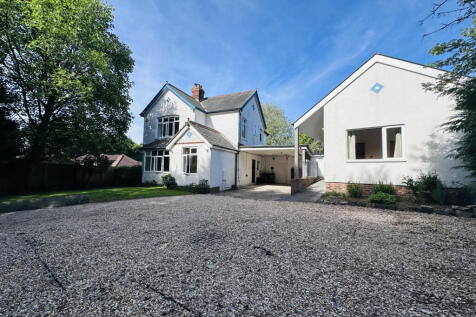 4 Bedroom Detached with Annexe