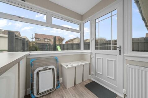 Rear Porch/Utility