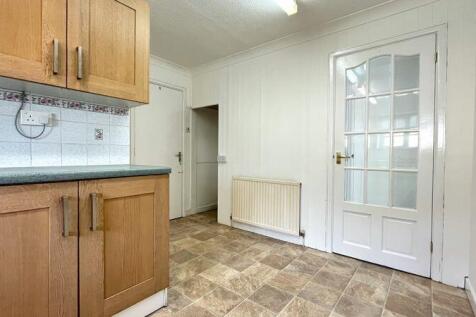 Kitchen Dining Area