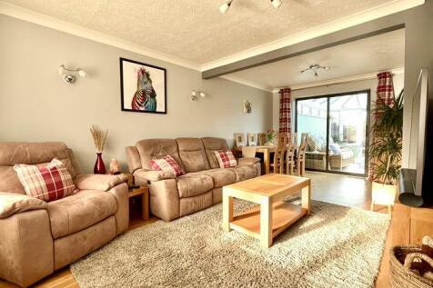 Sitting/Dining Room