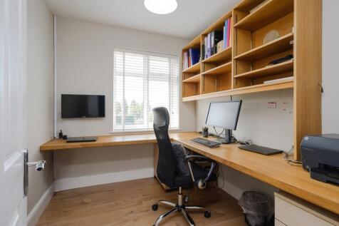 Bedroom 4/Study