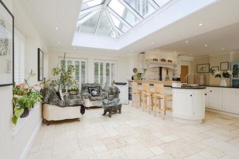 Kitchen/Breakfast/Family Room