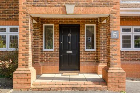 Entrance Porch