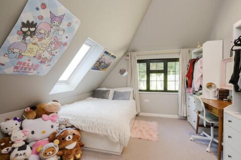 Bedroom Suite 1