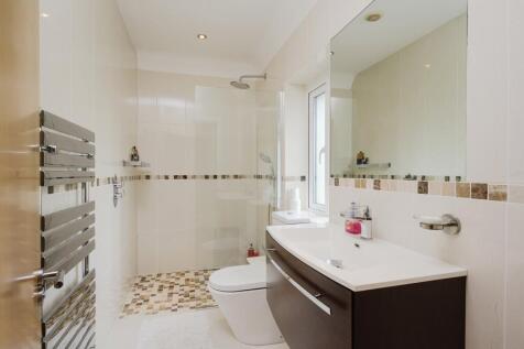Bedroom 2 En Suite