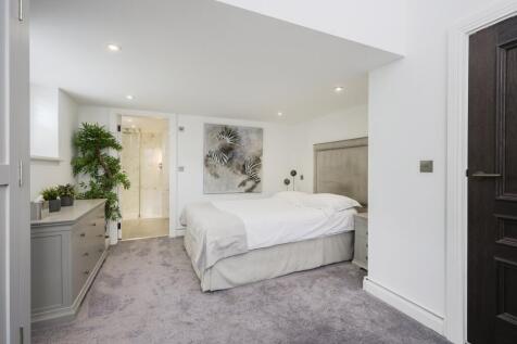 Ground Floor Suite 1