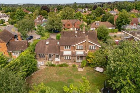 Bell Lane, Fetcham