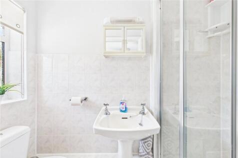 En Suite Shower