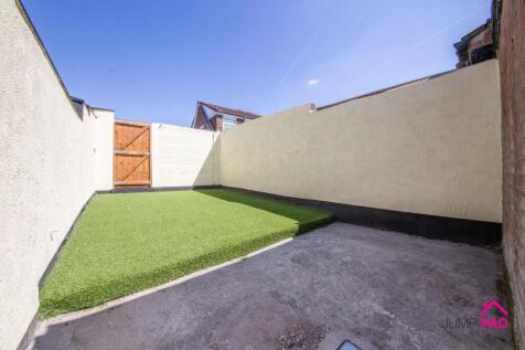 Property Image 12